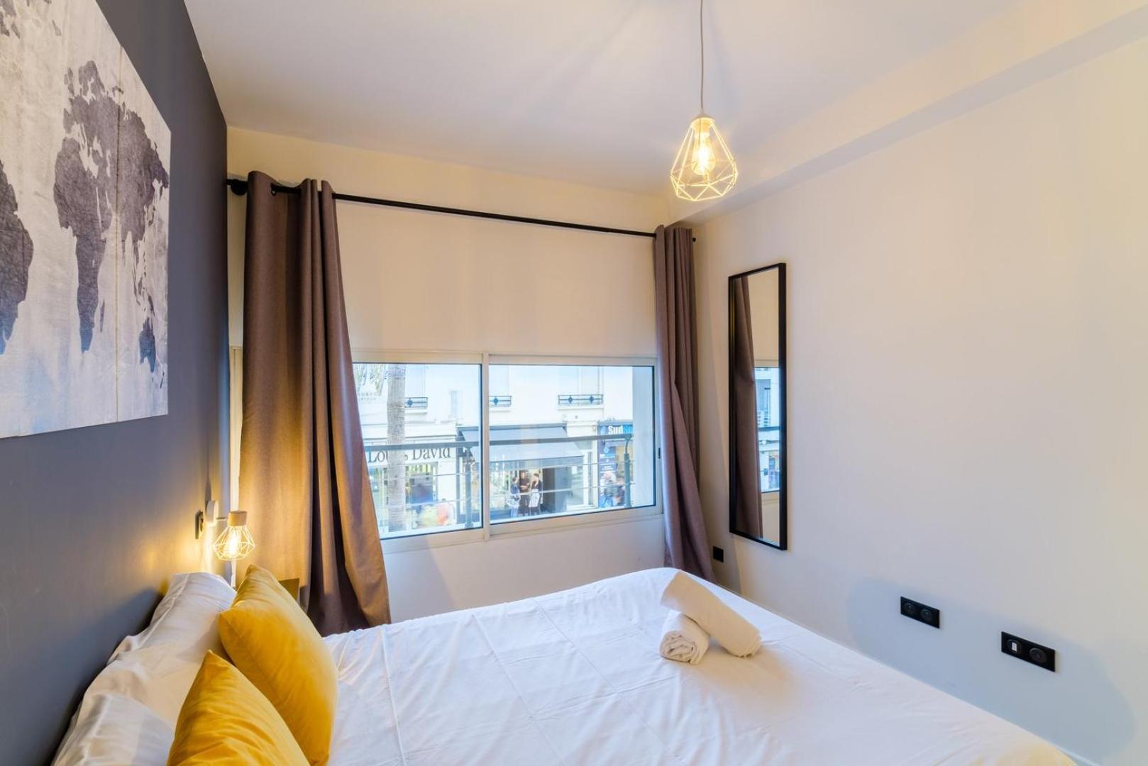 Vivez Antibes ! Logez A 6 Au Centre-Ville 외부 사진